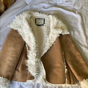 🌟🌟Tan faux suede Sherpa jacket🌟🌟